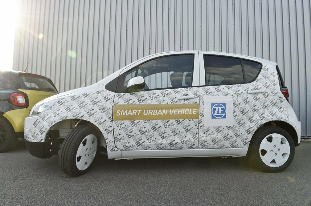 ZF: Konzeptfahrzeug ‚Smart Urban Vehicle‘ zeigt Potential intelligenter Vernetzung