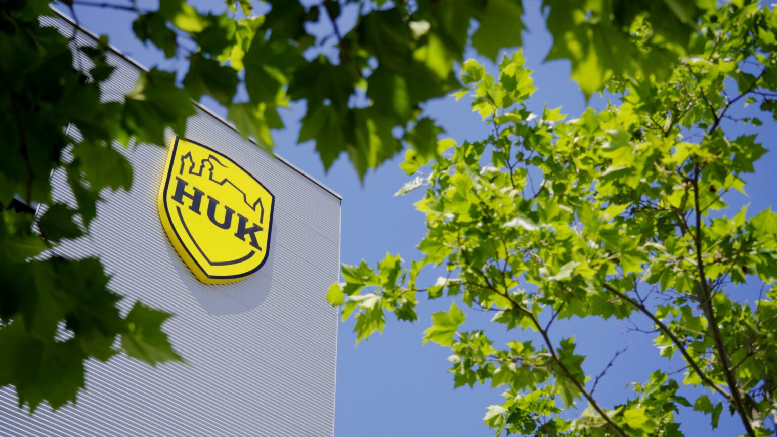 HUKCoburg baut auf 450 Standorte aus Krafthand