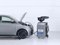 Gerät zum Spülen und Warten von Kühlkreisläufen