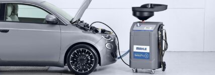 Gerät zum Spülen und Warten von Kühlkreisläufen