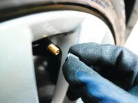 Umgang mit Ventilen und Ventilkappen