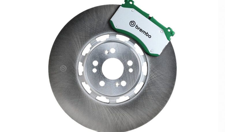 Umweltfreundliches Set aus Bremsscheibe und -belägen