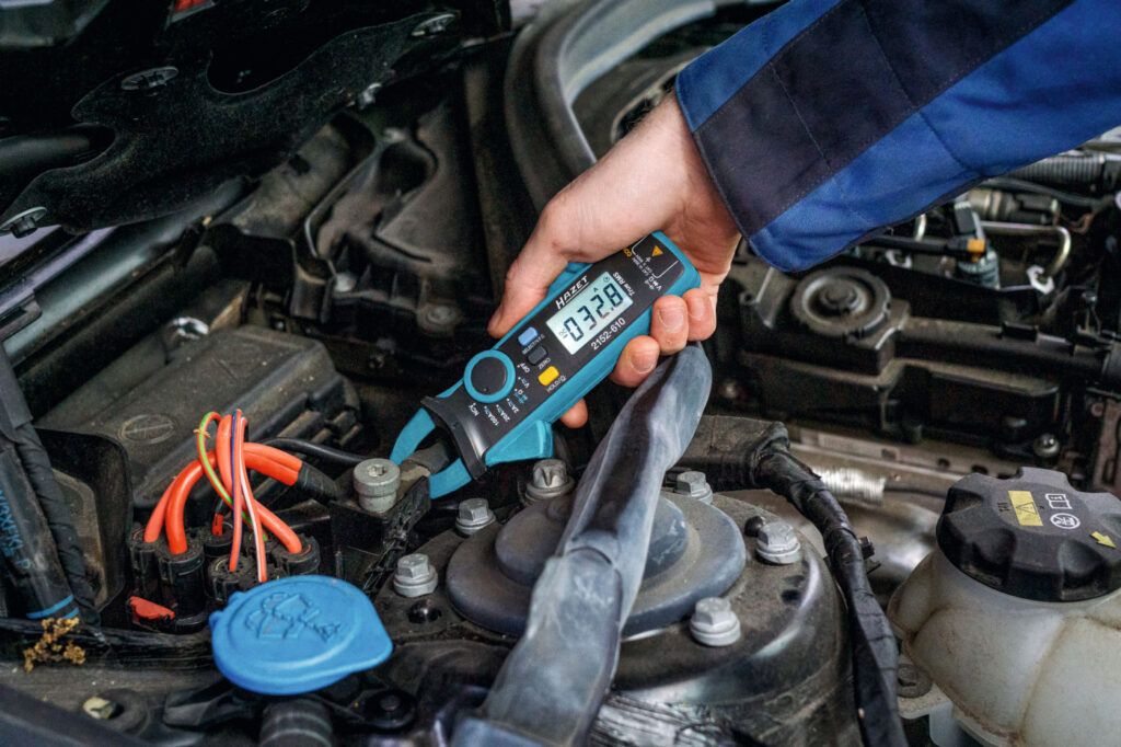 Digitale Stromzange ab einem Milliampere digitale Stromzange von Hazet