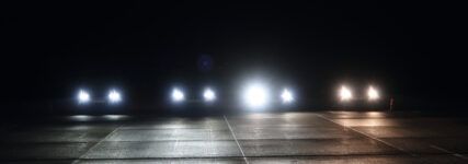 Warum (LED-)Scheinwerfer oft blenden