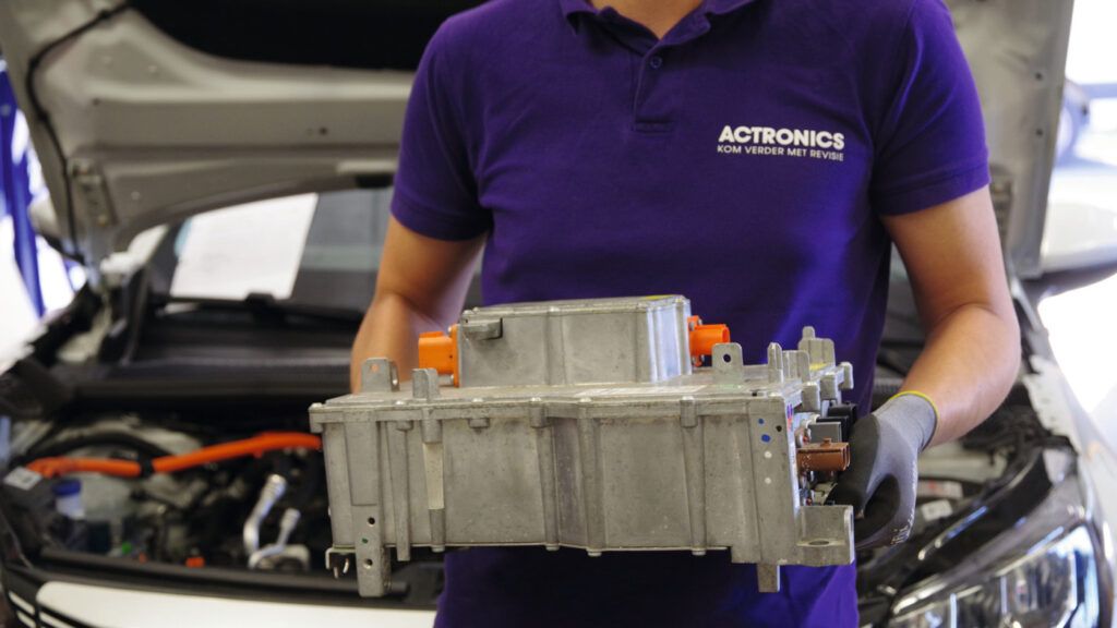 Mahle Bordladegerät On-Board Charger