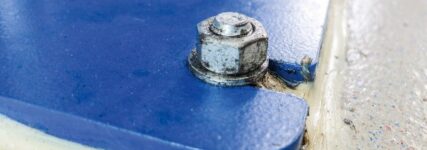 Die Installation von  Überflurbühnen