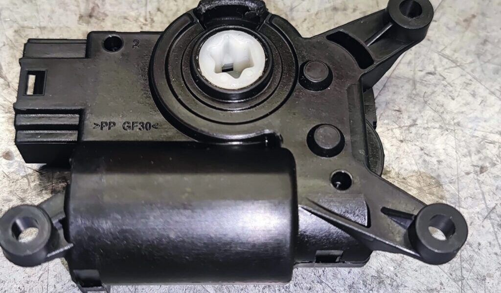 Golf 7 heizt nur einseitig Lüftungsstellmotor Golf 7