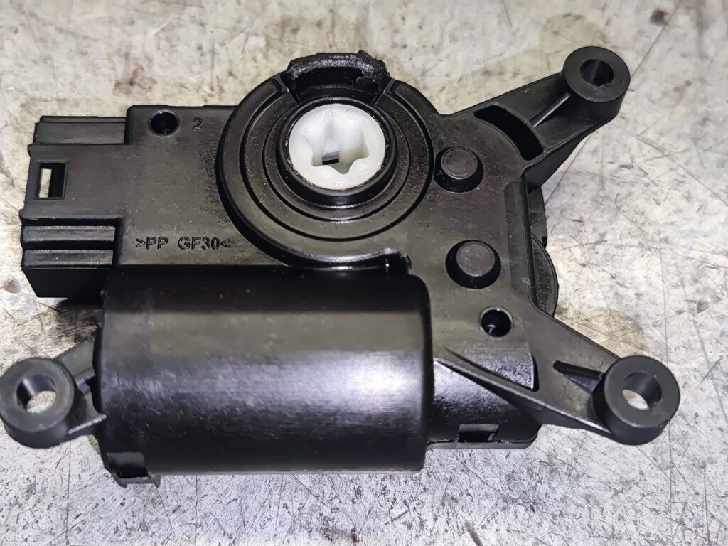 Lüftungsstellmotor Golf 7