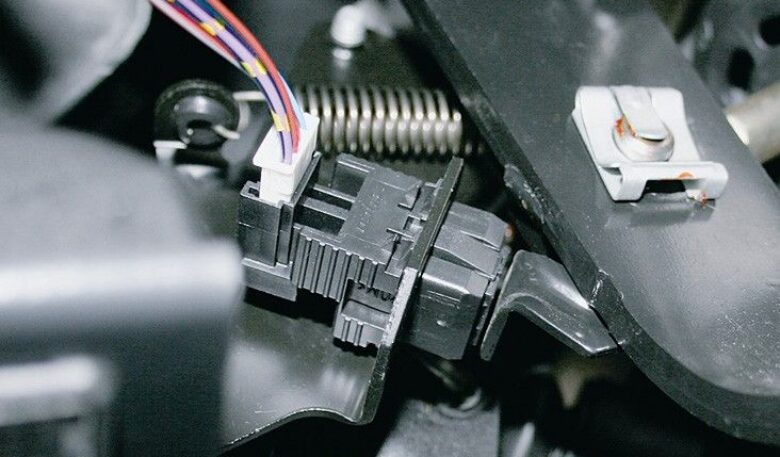 Der Bremspedalschalter (Bremspedalpositionssensor)