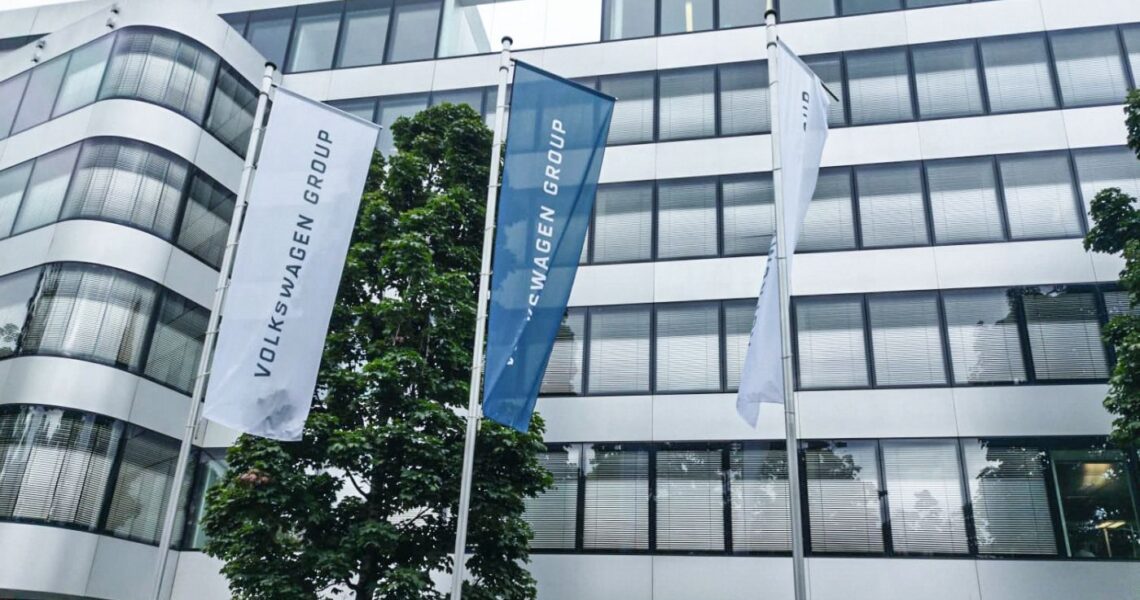 Wie Fahrzeugdaten in den IAM gelangen