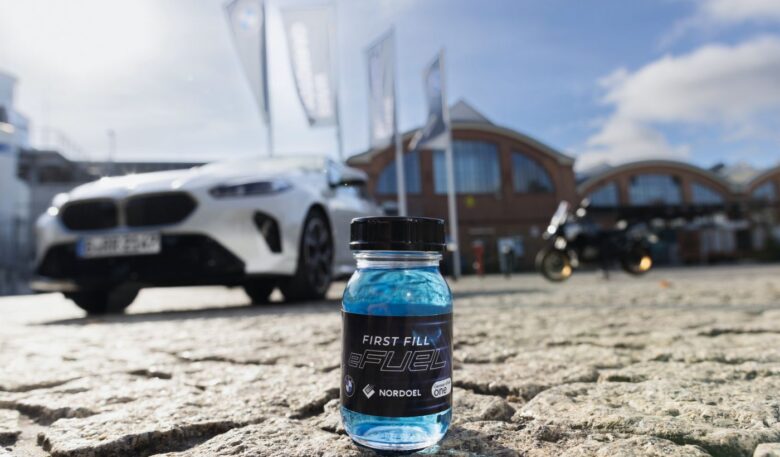 E-Fuel-Erstbefüllung bei BMW