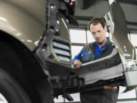 Ford reduziert Originalersatzteil-Preise für ältere Modelle