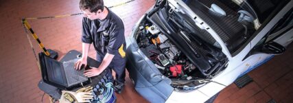 Streitpunkt höhere Stundenverrechnungssätze bei E-Autos