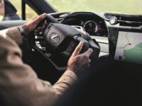 Lexus führt Steer-by-Wire ein