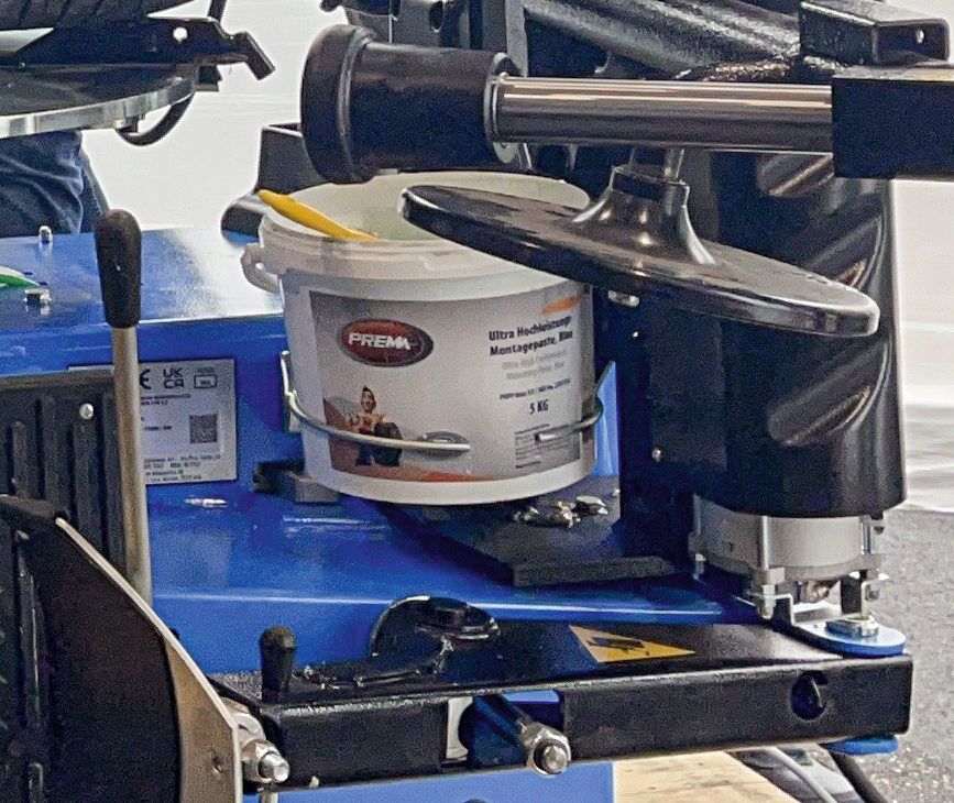 Reifenmontagepaste
