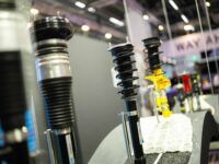 Bilstein stellt neben Fahrwerken Verpackungen mit Zusatzinfos vor