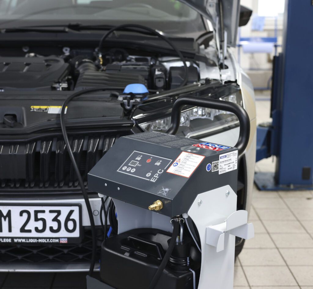 Liqui Moly präsentiert Werkstattkonzept, neue Additive und 4-in-1-Bremsflüssigkeit