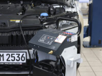 Liqui Moly präsentiert Werkstattkonzept, neue Additive und 4-in-1-Bremsflüssigkeit
