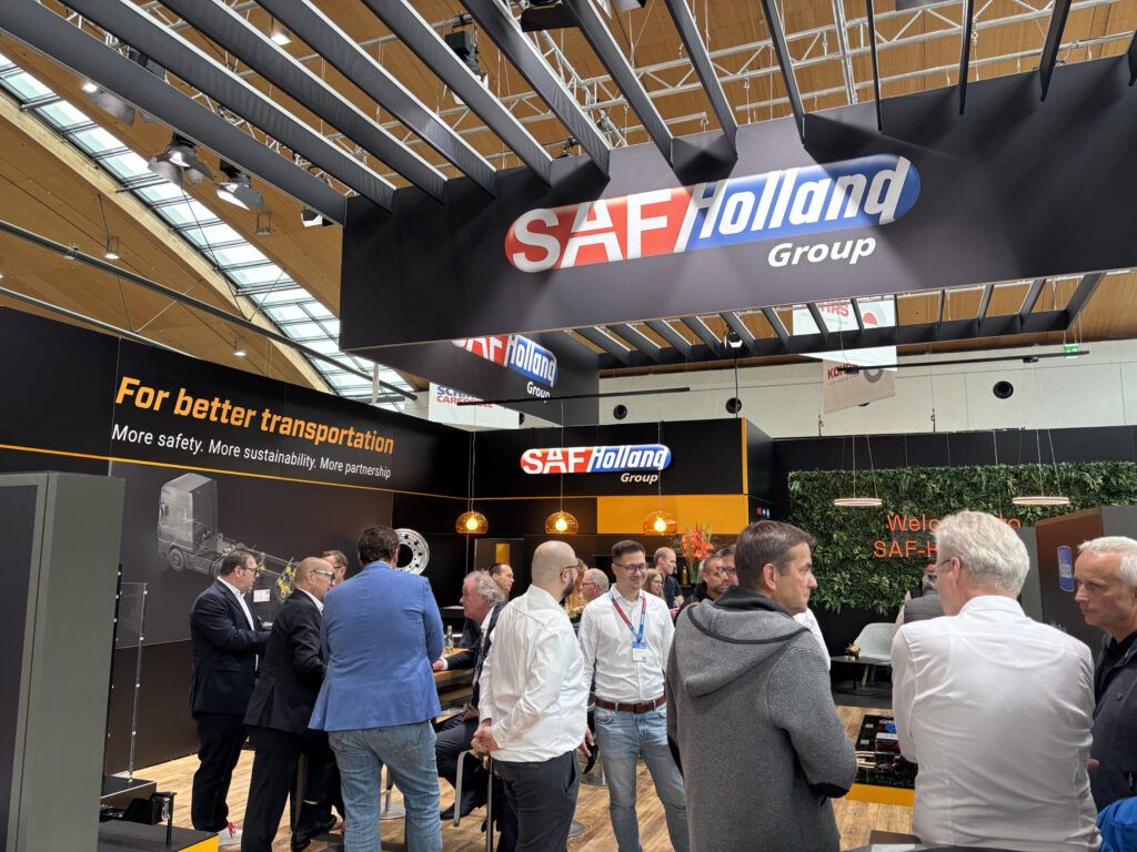 SAF-Holland präsentiert Parts-on-Demand-Portal und Radkopfeinheiten
