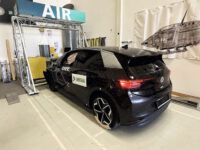 Batterien verunfallter E-Autos mit Röntgentechnik prüfen